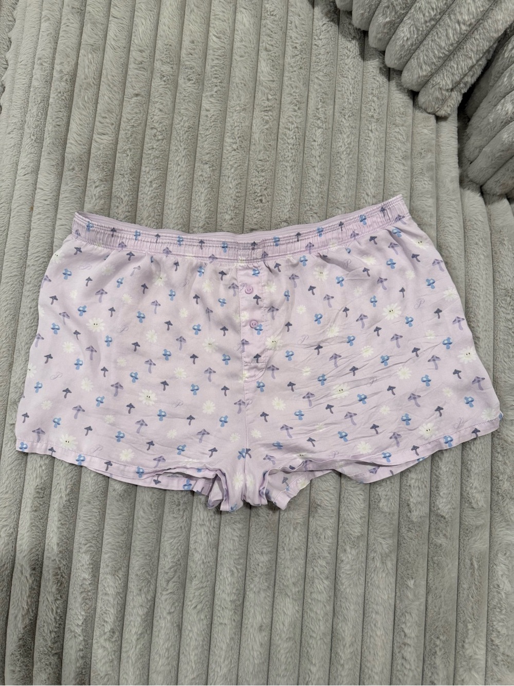 PINK Victoria's Secret Lilac Mushroom Print Lounge Shorts